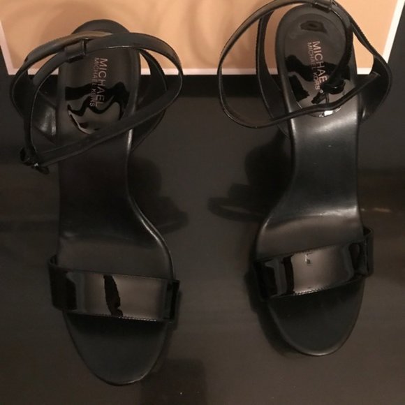 NIB MICHAEL Michael Kors® Catarina Dress Sandals - Picture 2 of 7